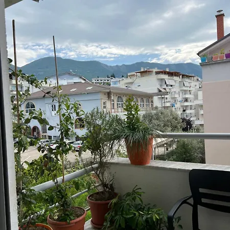 아파트 Plant House